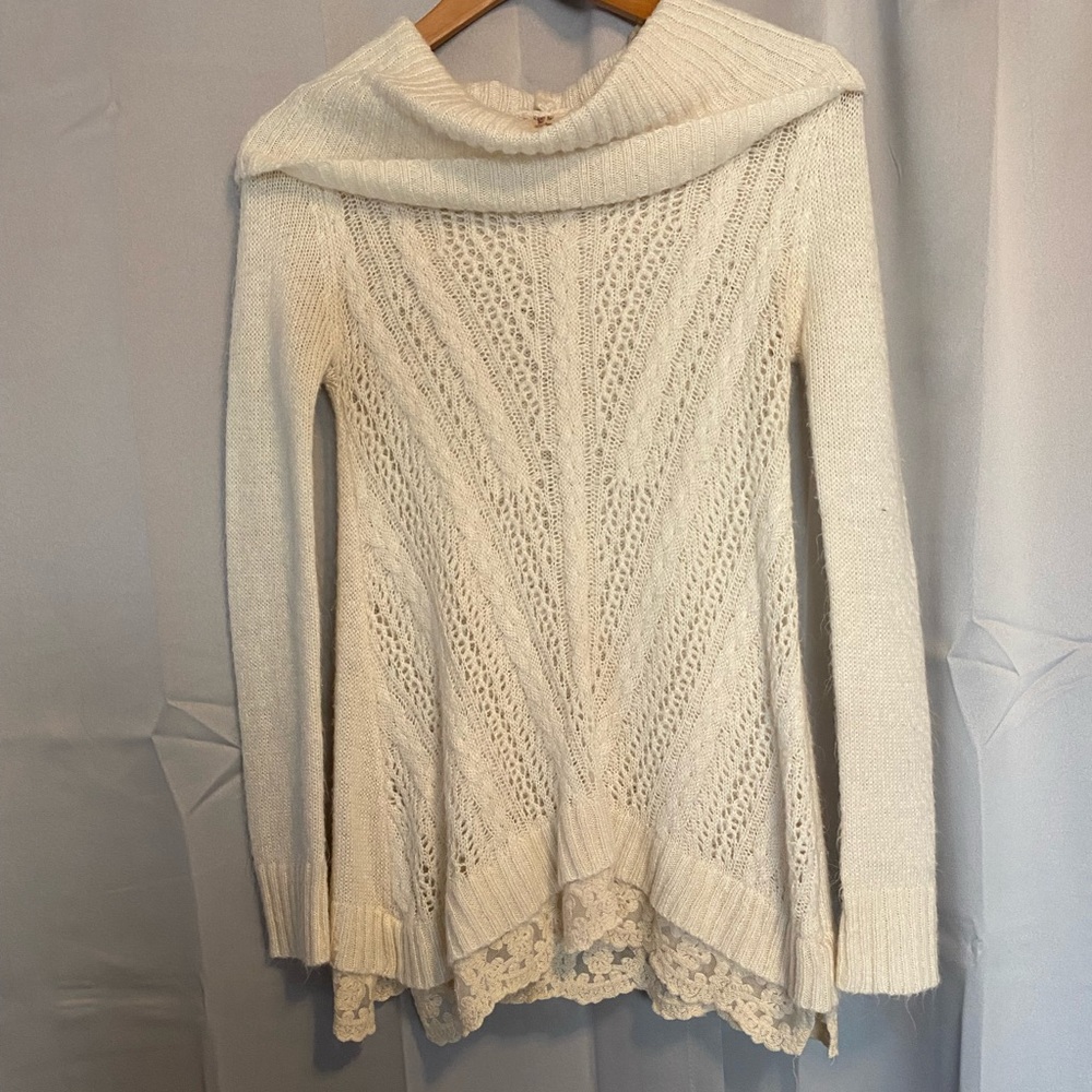 Knit sweater